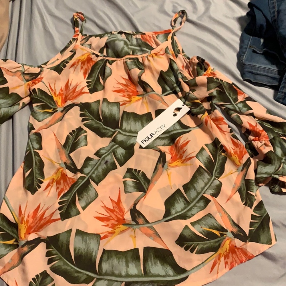 Multiple color never worn brand new